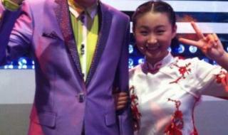 央视主持人工资多少